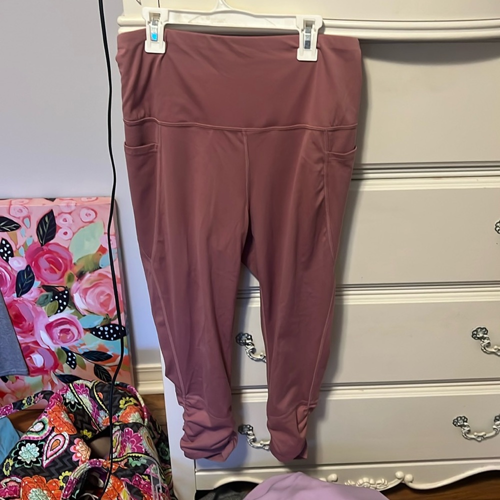 Pink leggings!